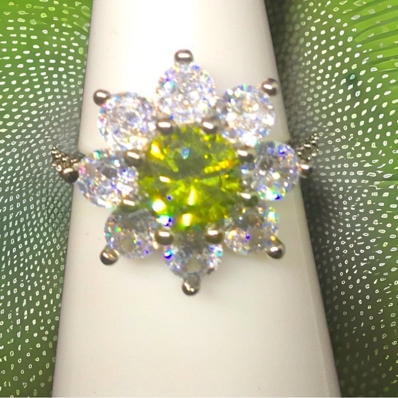 Natural Peridot & Sapphire Floral Sterling Silver Ring - Picture 1 of 12